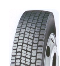Тежкотоварни гуми DOUBLESTAR DSR08A 215/75 R17.5 135J